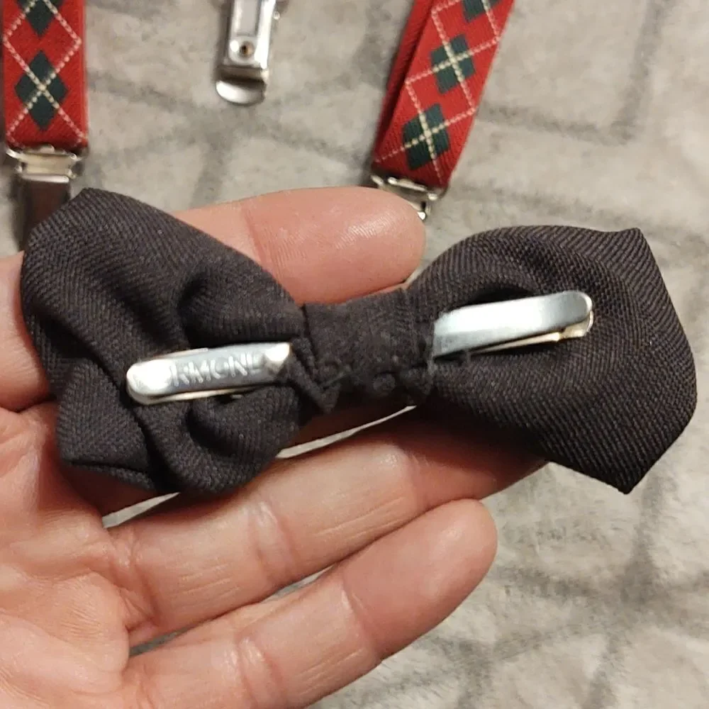Adorable Christmas childs adjustable suspender and  bow tie set‎